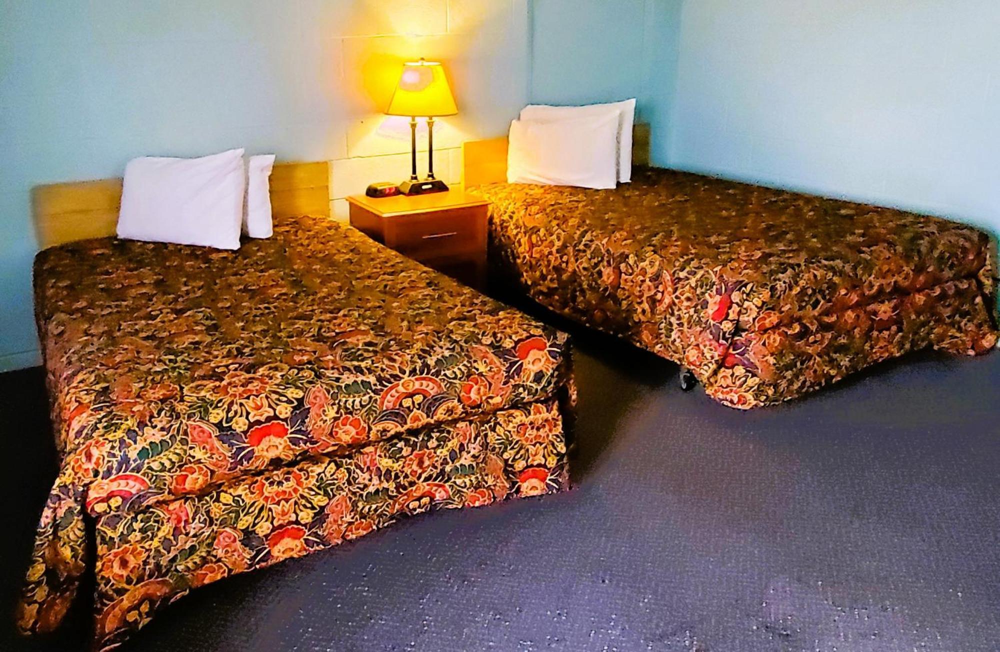 Holiday Host Motel & Rv Park Sonora Eksteriør bilde